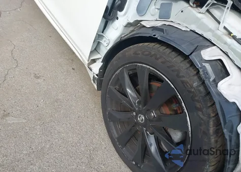 2019 Nissan Maxima 3.5 Sr z USA, uszkodzony, nr VIN 1N4AA6AVXKC381023